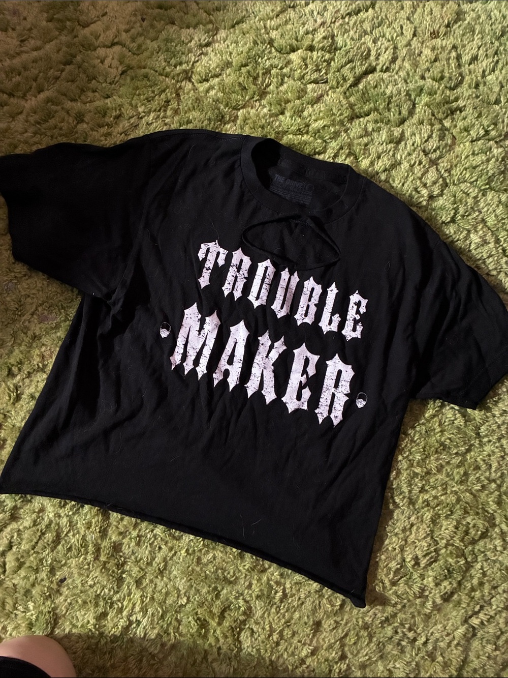 Trouble Maker cropped tee